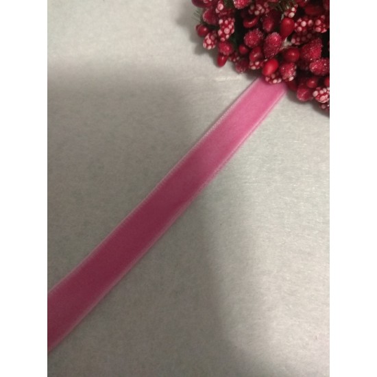 Лента бархатная 1 см, цена за 1 м