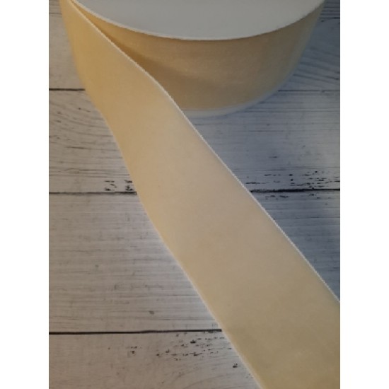 Лента бархатная 3,8 см айвори 28, цена за 1 м