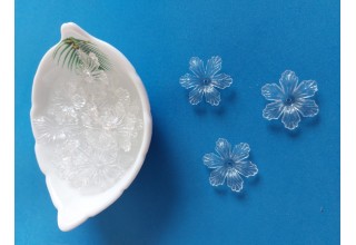 Полубусины фигурные с отверстием "Цветок" 2,5 см прозрачные, цена за 20 гр