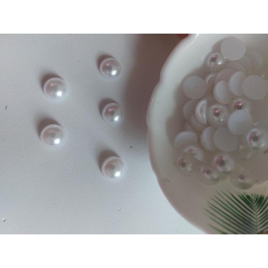 Полубусины под жемчуг 10 мм цв. белый, цена за 20 гр