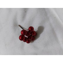 Ягоды  на проволоке 12мм (цв. красный перламутр), цена за 1 шт