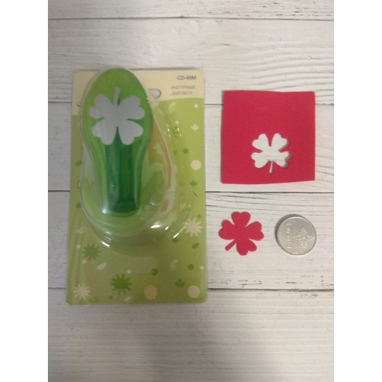 Фигурный компостер "Рукоделие. Узор 051" d = 2.5 см