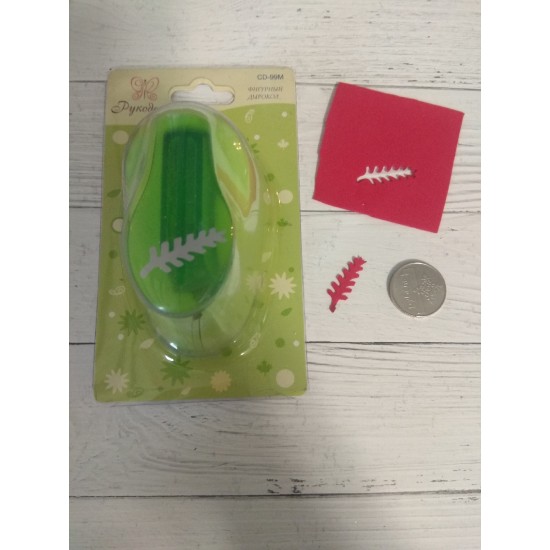 Фигурный компостер "Рукоделие. Узор 022" d = 2.5 см