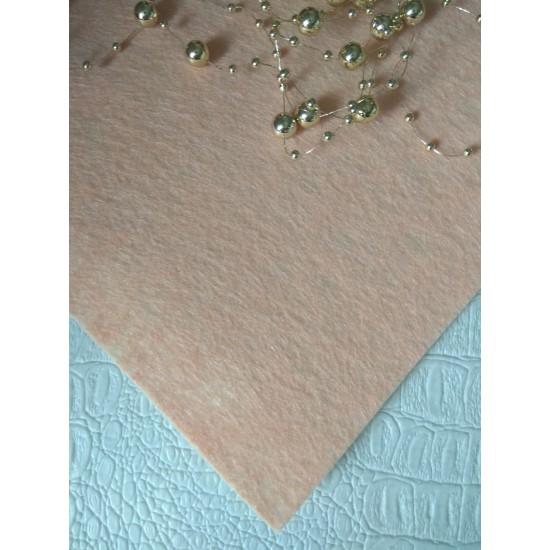 Фетр средней жесткости 1 мм (23*30 см) цв. персиковый, цена за лист