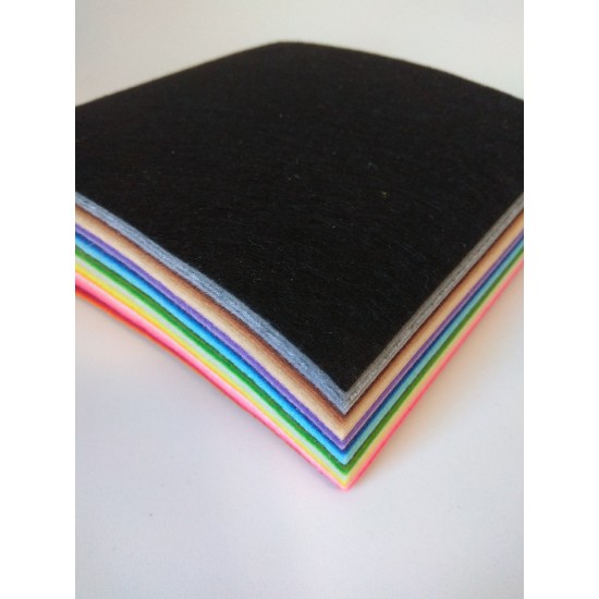 Фетр средней жесткости 1 мм (15*15 см) микс 41 лист