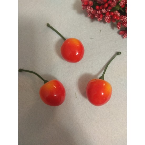 Муляж декоративный черешня красно-желтая средняя , цена за 1 шт