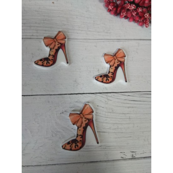 Кабошон-вырубка "Туфелька" 3,2*3,3 см, цена за 1 шт