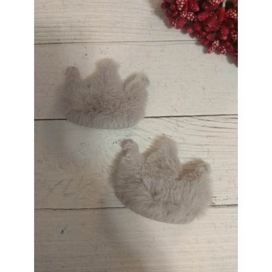 Патч меховой "Корона" 5,5*4,5 см цв. серый, цена за 1 шт