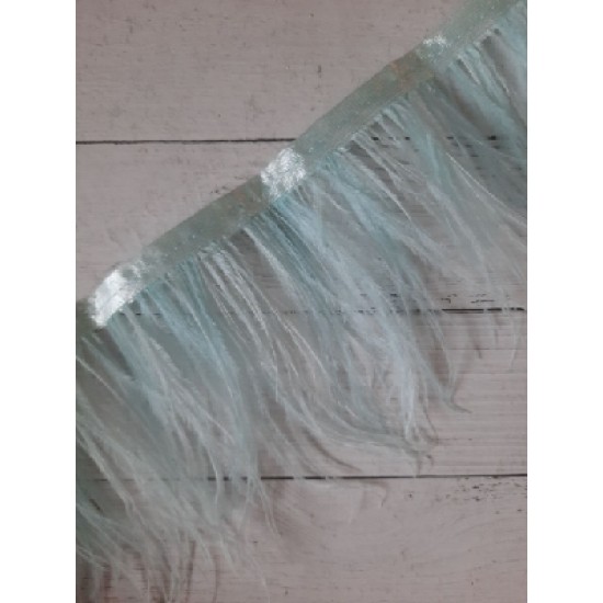 Страусиные перья на ленте цв. св.-голубой, цена за 25 см