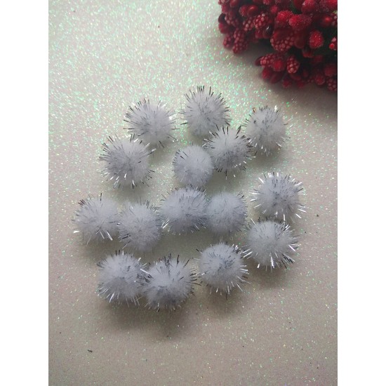 Помпоны с люрексом  1,5 см, цена за 50 шт