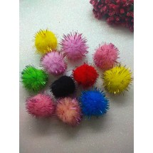 Помпоны с люрексом 3 см, цена за 10 гр (около 14 шт)