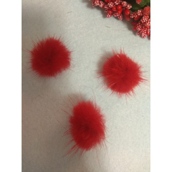 Помпоны меховые 3 см, натуральные , красный, цена за 1 шт