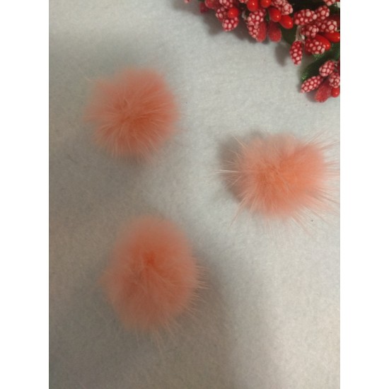 Помпоны меховые 3 см, натуральные , розовый персик, цена за 1 шт