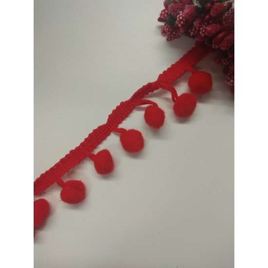 Тесьма с помпонами цв. красный, цена за 1 м