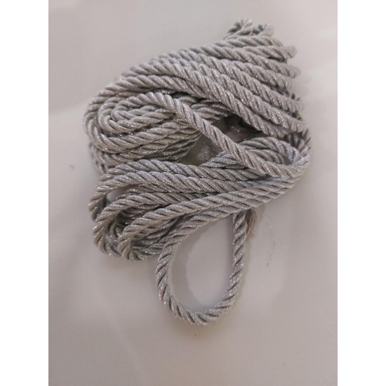 Шнур витой 6 мм цв. серебряный, цена за 3 м