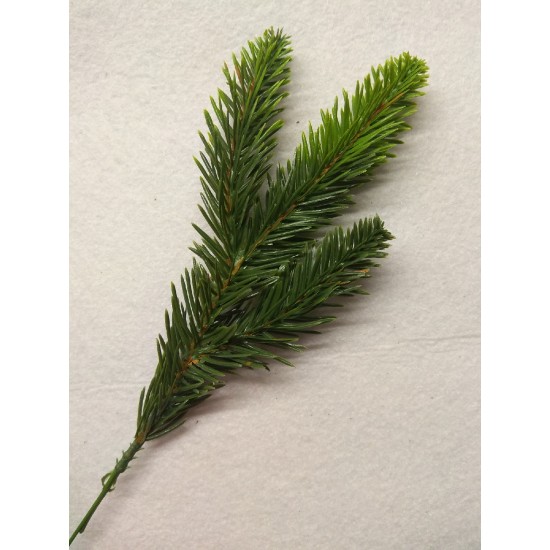 Ветки ели декоративные (проволока,пластик) 22 см, цена за 1 шт