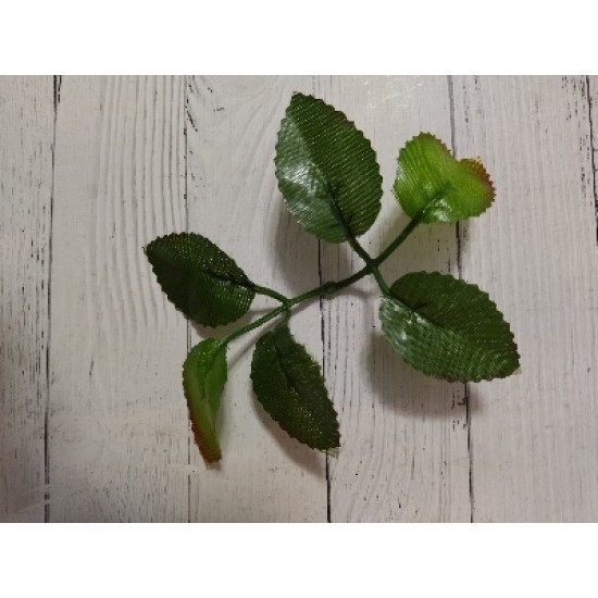  Листья розы  3х5см ткань зелёные, цена за 1 шт